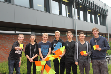 von links nach rechts: Lars Matthiessen, Diellza Isufaj, Ketel-Peter Carstensen, Luca Friedrichsen, Tim Dibbern, Dominik Hartfelder und Guido Kuhn.