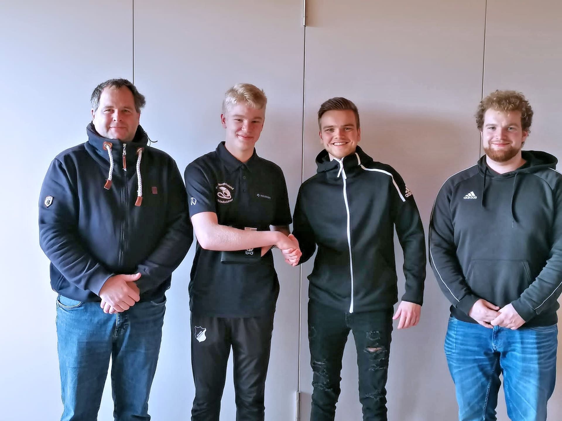 KSO Arne Rahn, Leo Berzbach, Morten Dumstrei und Lehrhelfer Laurenz Boysen. (v.l.n.r).